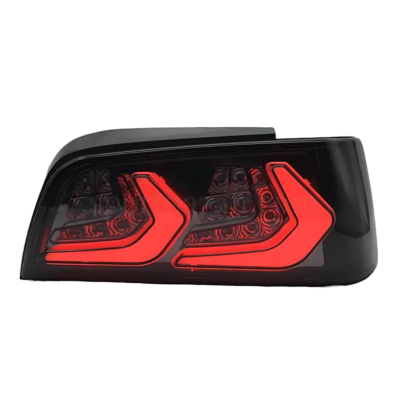 Rearlight-NGco-Peugeot405-Corvette-Dodi چراغ خطر عقب اسپرت پژو 405 طرح کروت تمام دودی برند انجیکو (NGco) - Image 1